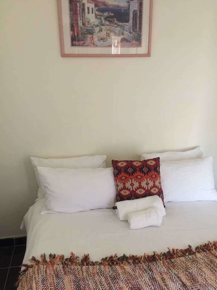 אוצ'יווארונגו Mo-Nize Villa Guesthouse מראה חיצוני תמונה